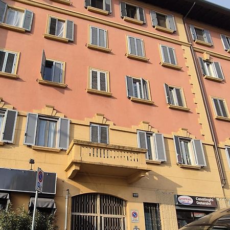 Loft Urbano: Confort E Cozy Milan Extérieur photo